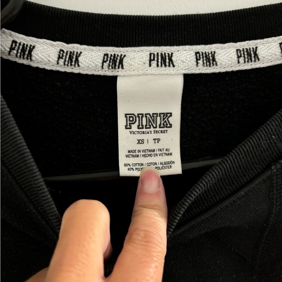 Pink…..black cropped light weight sweatshirt size XS - Picture 2 of 2